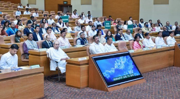 ଆଇଏଏସ ସମ୍ମିଳନୀରେ ମୁଖ୍ୟମନ୍ତ୍ରୀଙ୍କ ଆହ୍ବାନ:  ନୂତନ ଓ ସଶକ୍ତ ଓଡ଼ିଶା ଗଠନ ଦିଗରେ କାମ କର