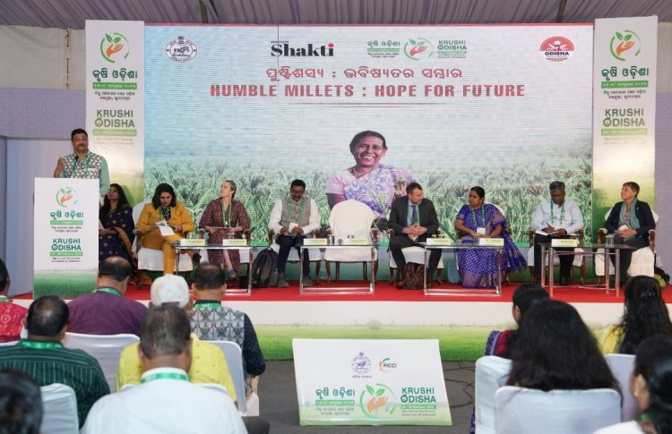 Chairing the seminar on “Humble Millets: Hope for Future
