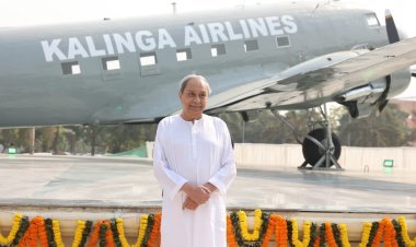 ଐତିହାସିକ ଡାକୋଟା ବିମାନକୁ ଜାତି ଉଦ୍ଦେଶ୍ୟରେ ସମର୍ପଣ କଲେ ମୁଖ୍ୟମନ୍ତ୍ରୀ