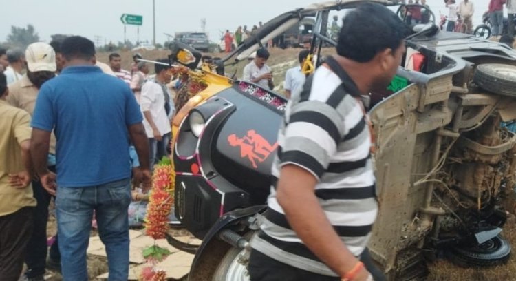 ଭାରସାମ୍ୟ ହରାଇ ଓଲଟିଲା ଅଟୋ  ମହିଳା ଓ ଶିଶୁଙ୍କ ସହ ୮ ଆହତ