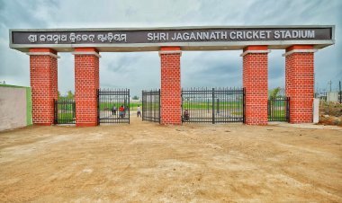 ପୂରୀ ଠାରେ ନିର୍ମିତ କ୍ରିକେଟ ଷ୍ଟାଡିୟମ ର କାର୍ଯ୍ୟ ସମୀକ୍ଷା