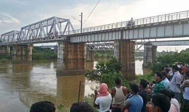 ବୁଢ଼ାବଳଙ୍ଗରେ ଗାଧୋଇଲା ବେଳେ ବୁଡ଼ିଗଲେ ୨ ଭାଇ