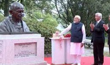 ହିରୋସୀମାରେ ମହାତ୍ମା ଗାନ୍ଧିଙ୍କ ପ୍ରତିମୂର୍ତ୍ତି ଉନ୍ମୋଚନ