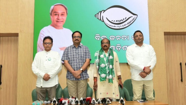 ବିଜେଡିରେ ଯୋଗଦେଲେ ଝାରସୁଗୁଡ଼ା ଜିଲ୍ଲା ବିଜେପି ସଭାପତି ମଙ୍ଗଲ ସାହୁ
