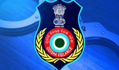 ଲାଞ୍ଚ ନେଇଥିବା ବିଇଓ କାର୍ଯ୍ୟାଳୟର ଅବସରପ୍ରାପ୍ତ କିରାଣୀଙ୍କୁ ଜେଲ୍ ଓ ଜୋରିମାନା