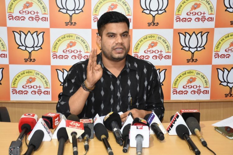CMO ଏବେ କରପସନ୍ ମୋବିଲାଇଜେସନ ଅଫିସ୍: ବିଜେପି