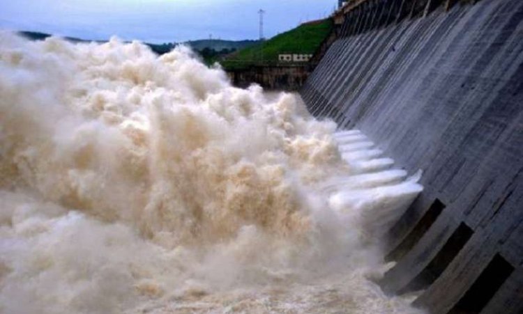 ହୀରାକୁଦରେ ଖୋଲିଲା ୩ଟି ଗେଟ୍