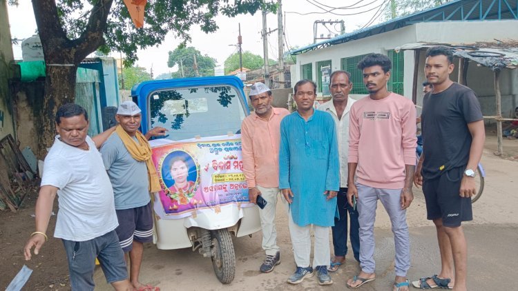 ଅସହାୟଙ୍କୁ ଖାଦ୍ୟ ଦେଲେ ଆପ କର୍ମୀ