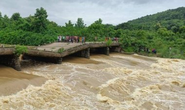 ଭୁଷୁଡିଲା ପୋଲ,ଯାତାୟତ ଠପ୍