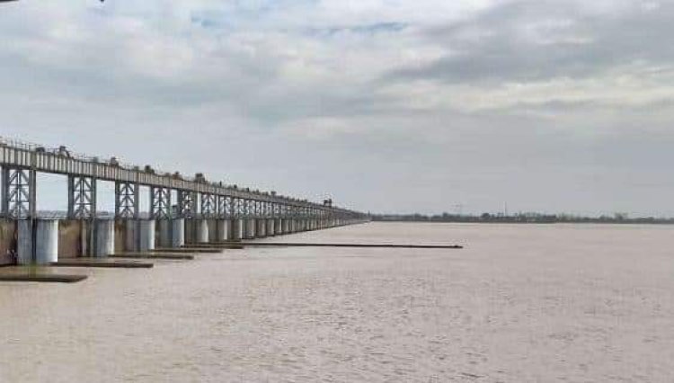 ମହାନଦୀ ସିଷ୍ଟମରେ ଛୋଟରୁ ମଧ୍ୟମ ଧରଣର ବନ୍ୟା ହେବ : ଜଳସମ୍ପଦ ସର୍ବୋଚ୍ଚ ଯନ୍ତ୍ରୀ