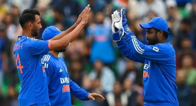 ସିରିଜ୍‌ କବ୍‌ଜା କଲା ଭାରତ