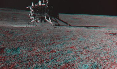 ଆସନ୍ତୁ ଦେଖିବା ଚନ୍ଦ୍ରର ପ୍ରଥମ ଫଟୋ