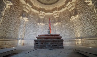 ସାମ୍ନାକୁ ଆସିଲା ରାମ ମନ୍ଦିରର ଗର୍ଭଗୃହ ଫଟୋ