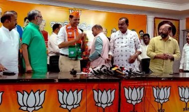 ପଦ୍ମ ଧରିଲେ ପ୍ରଦୀପ ପାଣିଗ୍ରାହୀ