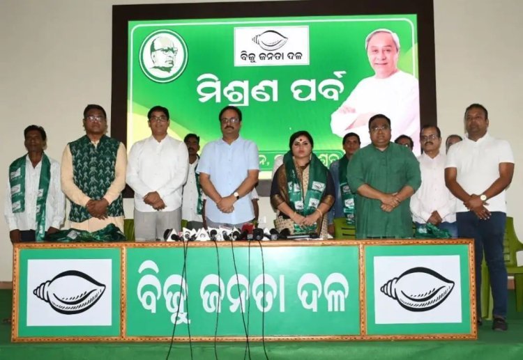 ବିଜେଡିରେ ମିଶିଲେ ଇରାନୀ ରାୟ