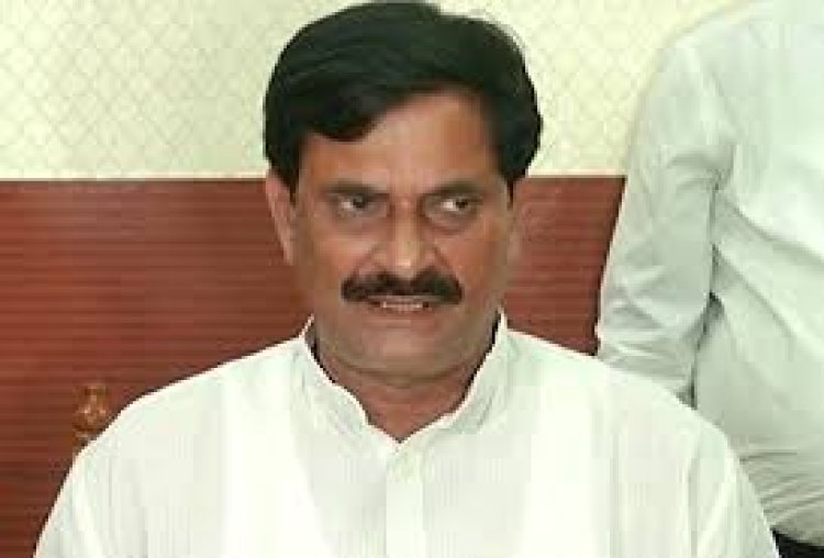 କାନ୍ଦିଲେ ସୀମର