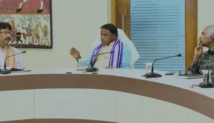 ସହରାଞ୍ଚଳର ବିକାଶ ଓ ଗରିବଙ୍କୁ ସୁବିଧା ଯୋଗାଇଦେବା ପାଇଁ ମୁଖ୍ୟମନ୍ତ୍ରୀଙ୍କ ନିର୍ଦ୍ଦେଶ