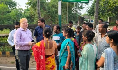 ସମ୍ଭାବ୍ୟ ବାତ୍ୟା ' ଦାନା ' ପରିସ୍ଥିତି ମୁକାବିଲା ପାଇଁ  ଜିଲ୍ଲା ପ୍ରଶାସନର ପ୍ରସ୍ତୁତି